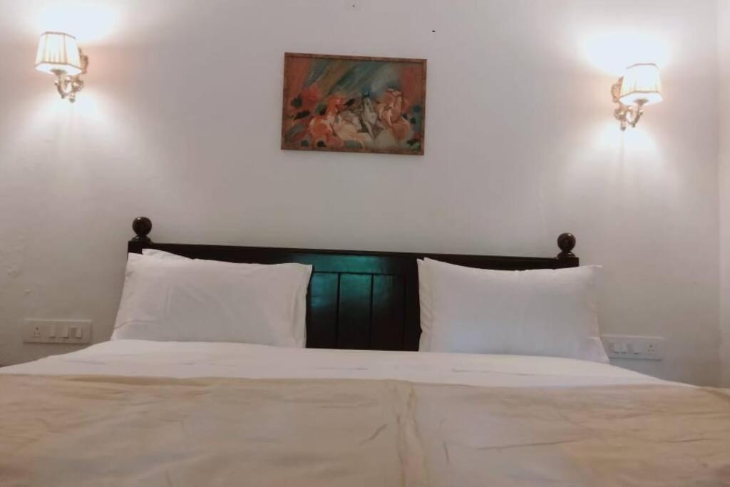 A Quaint Cottage With Rajah'S Seat View. Madikeri Exteriér fotografie